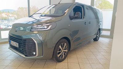 TOYOTA PROACE 2.0 D-4D Family Comfort - L2H1 (Automata) (8 személyes ) MAGYAR