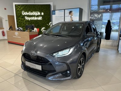 TOYOTA YARIS 1.5 Hybrid Style e-CVT