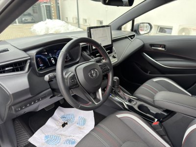 TOYOTA COROLLA Sedan 1.8 Hybrid GR-Sport e-CVT