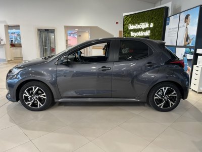 TOYOTA YARIS 1.5 Hybrid Style e-CVT