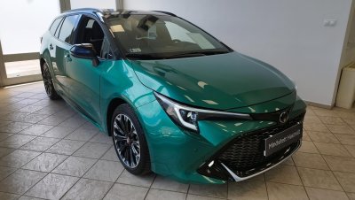 TOYOTA COROLLA Touring Sports 1.8 Hybrid GR-Sport e-CVT MAGYAR