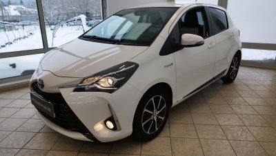 TOYOTA YARIS 1.5 VVT-i Hybrid Trend Comfort e-CVT MAGYAR