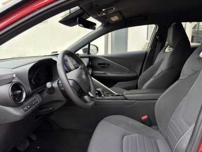 TOYOTA C-HR 1.8 Hybrid Executive e-CVT