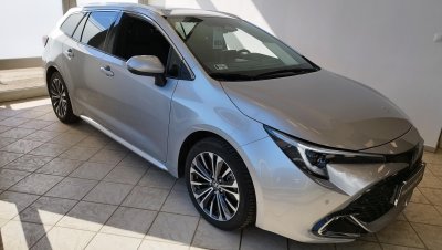 TOYOTA COROLLA Touring Sports 1.8 Hybrid Style e-CVT MAGYAR
