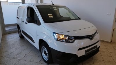 TOYOTA PROACE City 1.5 D Active L1H1 MAGYAR