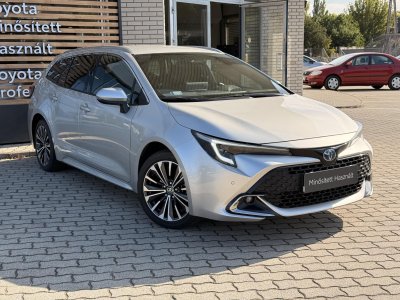 TOYOTA COROLLA Touring Sports 2.0 Hybrid Comfort Style Tech e-CVT Mo.-i. 1 tulajdonos. Garanciális! ÁFA-s!