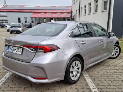 TOYOTA COROLLA Sedan 1.5 Comfort