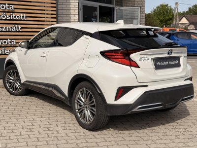 TOYOTA C-HR 2.0 Hybrid Executive e-CVT Mo.-i