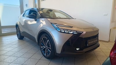 TOYOTA C-HR 2.0 PHEV Executive e-CVT MAGYAR
